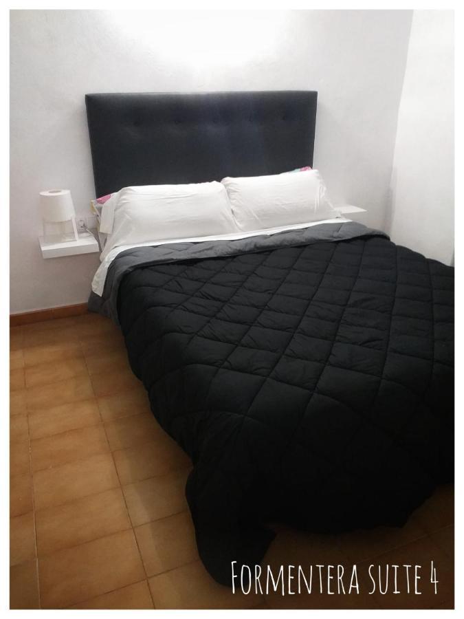 Formentera Suite 4 Es Pujols Exterior photo