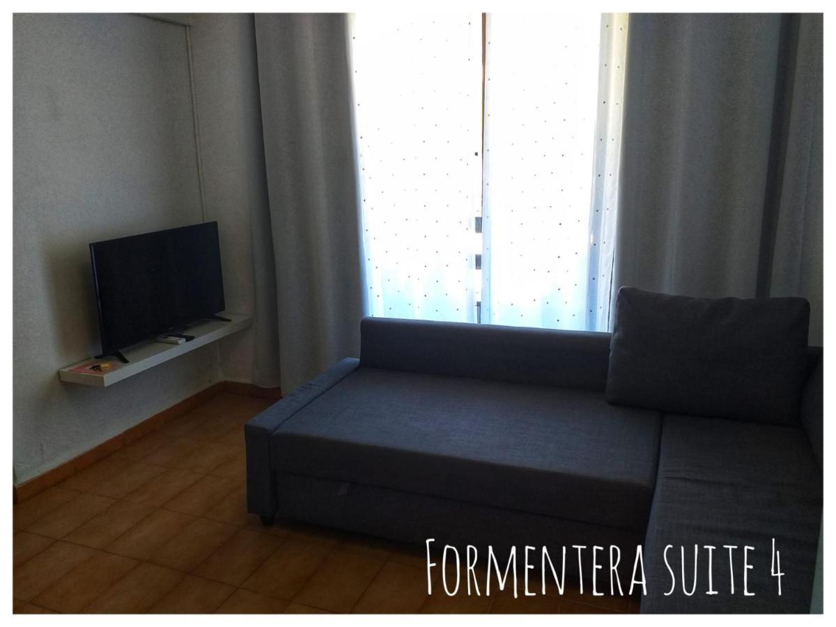 Formentera Suite 4 Es Pujols Exterior photo